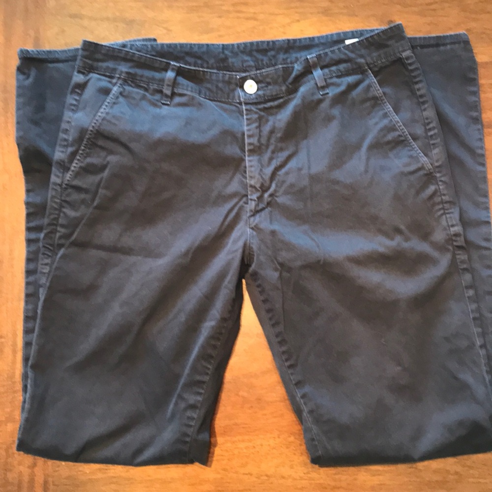 Adriano Goldschmied chinos.